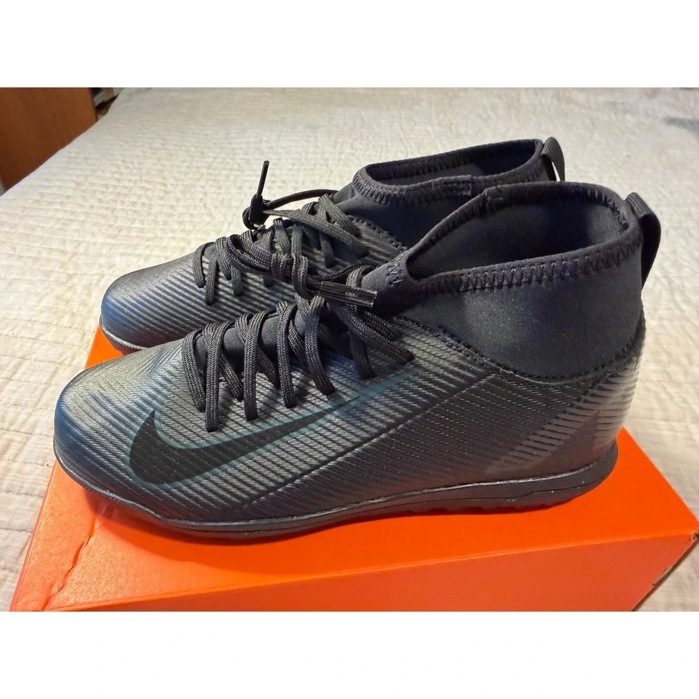 Nike Jr Superfly 10 Club TF Kids Soccer Cleats Black Deep Jungle FQ8313-002 5.5Y